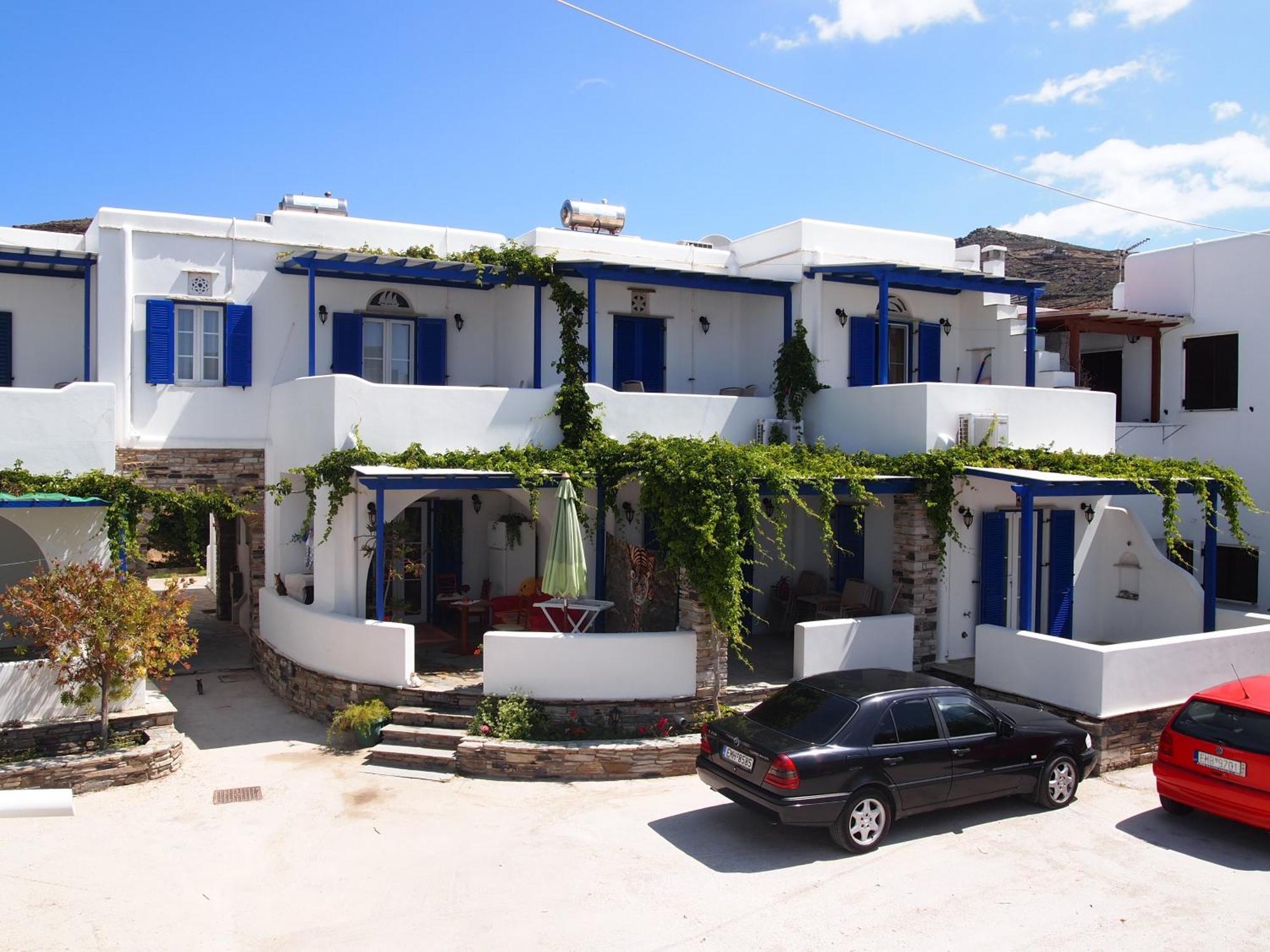 קיוניה Vrahos Studios מראה חיצוני תמונה